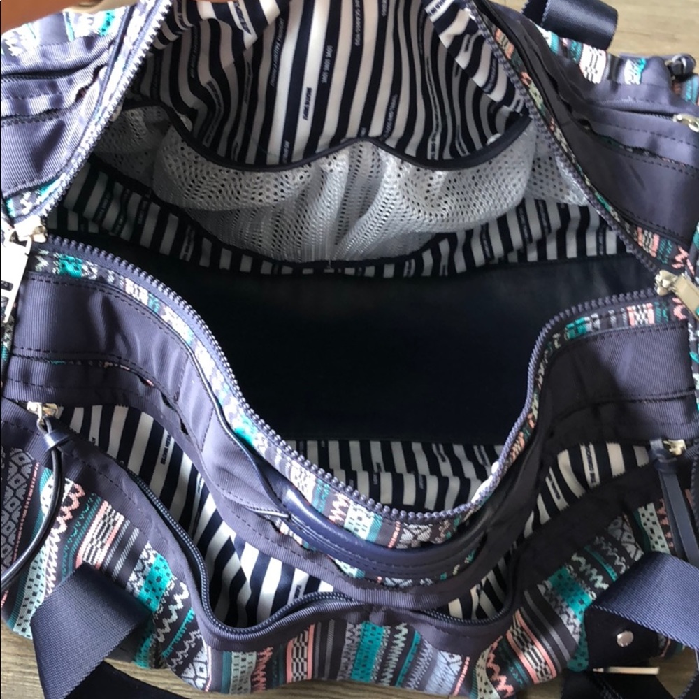 lululemon need a margarita cadet blue duffle bag - Picture 7 of 8